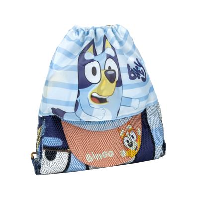 Cerda, BLUEY детски комплект шапка и плажна кърпа в сак, 2200010146, сини многоцветен 2200010146 Cerda, BLUEY детски комплект шапка и плажна кърпа в сак, 2200010146, сини многоцветен 2200010146