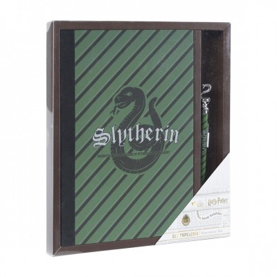Cerda комплект бележник с химикалка, HARRY POTTER SLYTHERIN, 2700000462, зелен Cerda комплект бележник с химикалка, HARRY POTTER SLYTHERIN, 2700000462, зелен