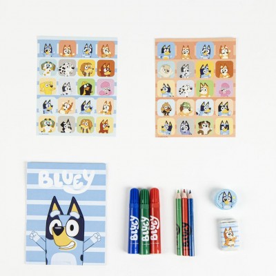 Cerda Творчески комплект в куфар BLUEY, Т 2700001240, многоцветен Cerda Творчески комплект в куфар BLUEY, Т 2700001240, многоцветен