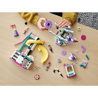Конструктор LEGO Friends Магическо виенско колело и пързалка 41689, многоцветен Конструктор LEGO Friends Магическо виенско колело и пързалка 41689, многоцветен
