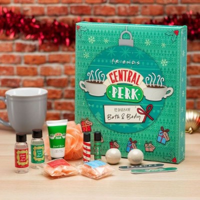 Paladone Коледен календар Central Perk Козметика 12 дни, L PP6879FRV2, многоцветен L PP6879FRV2 Paladone Коледен календар Central Perk Козметика 12 дни, L PP6879FRV2, многоцветен L PP6879FRV2