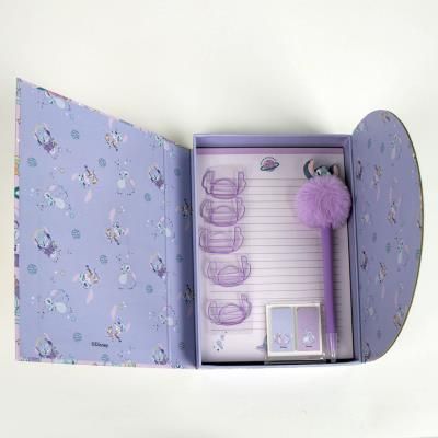 Cerda Канцеларски комплкет STITCH , T 2700001199, многоцветен T 2700001199 Cerda Канцеларски комплкет STITCH , T 2700001199, многоцветен T 2700001199