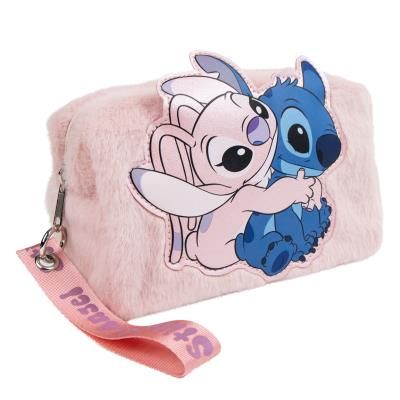Cerda, плюшен козметичен несесер STITCH, Т 2500003174, момиче, розов T 2500003174 Cerda, плюшен козметичен несесер STITCH, Т 2500003174, момиче, розов T 2500003174