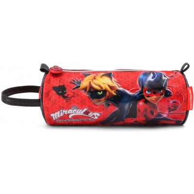 Karactermania Овален несесер Ladybug, Лейди Калинка с един цип, 35509, червен 35509 Karactermania Овален несесер Ladybug, Лейди Калинка с един цип, 35509, червен 35509