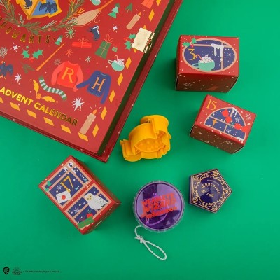 HARRY POTTER Коледен луксозен календар Harry Potter Red, U CR2056, многоцветен U CR2056 HARRY POTTER Коледен луксозен календар Harry Potter Red, U CR2056, многоцветен U CR2056